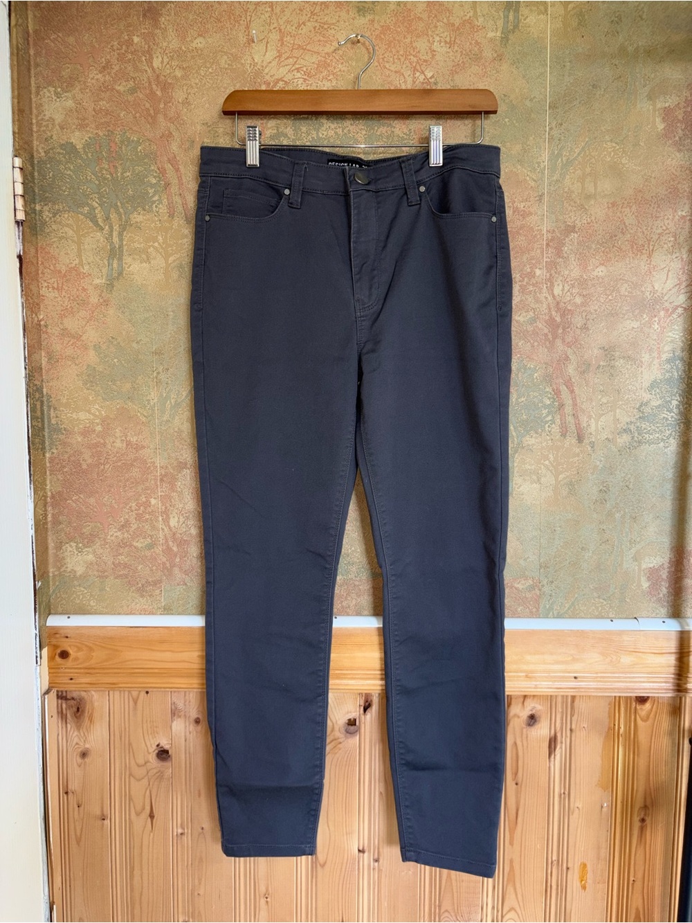 Design Lab | Gray Pants